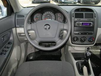 2006 Kia Cerato Photos