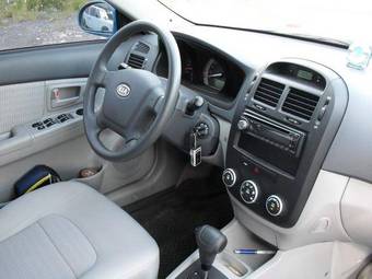 2008 Kia Cerato Images