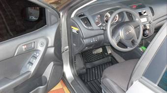 2009 Kia Cerato Photos
