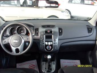 2010 Kia Cerato Photos