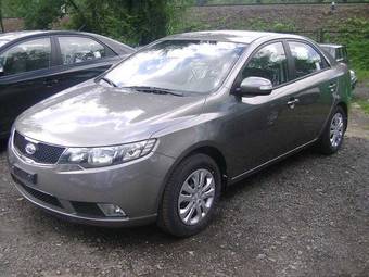 2010 Kia Cerato Pics