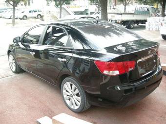 2010 Kia Cerato Pics