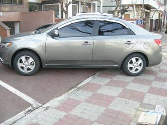 2010 Kia Cerato Pictures