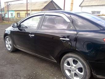 2010 Kia Cerato Photos