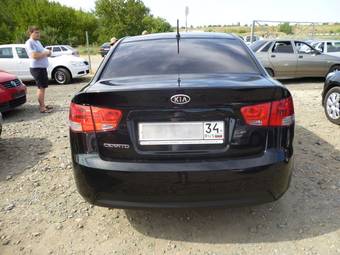 2010 Kia Cerato Photos