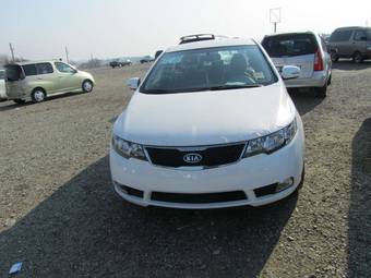 2011 Kia Cerato Pics