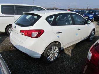 2011 Kia Cerato Photos