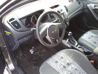 2011 Kia Cerato Images