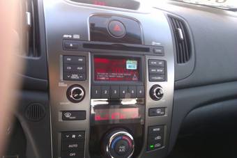 2011 Kia Cerato Wallpapers