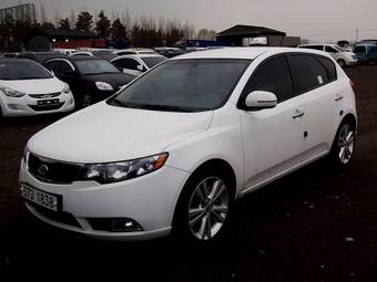 2011 Kia Cerato Photos