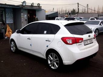 2011 Kia Cerato Images
