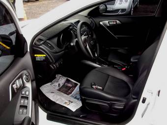 2011 Kia Cerato Pics