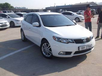 2011 Kia Cerato Pictures