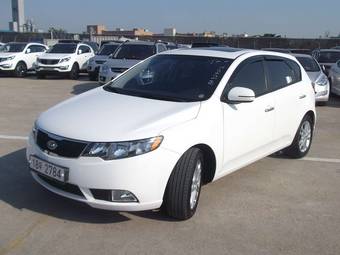 2011 Kia Cerato Photos