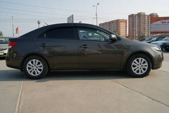 2011 Kia Cerato Photos