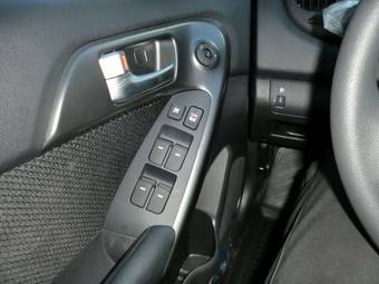 2012 Kia Cerato Images