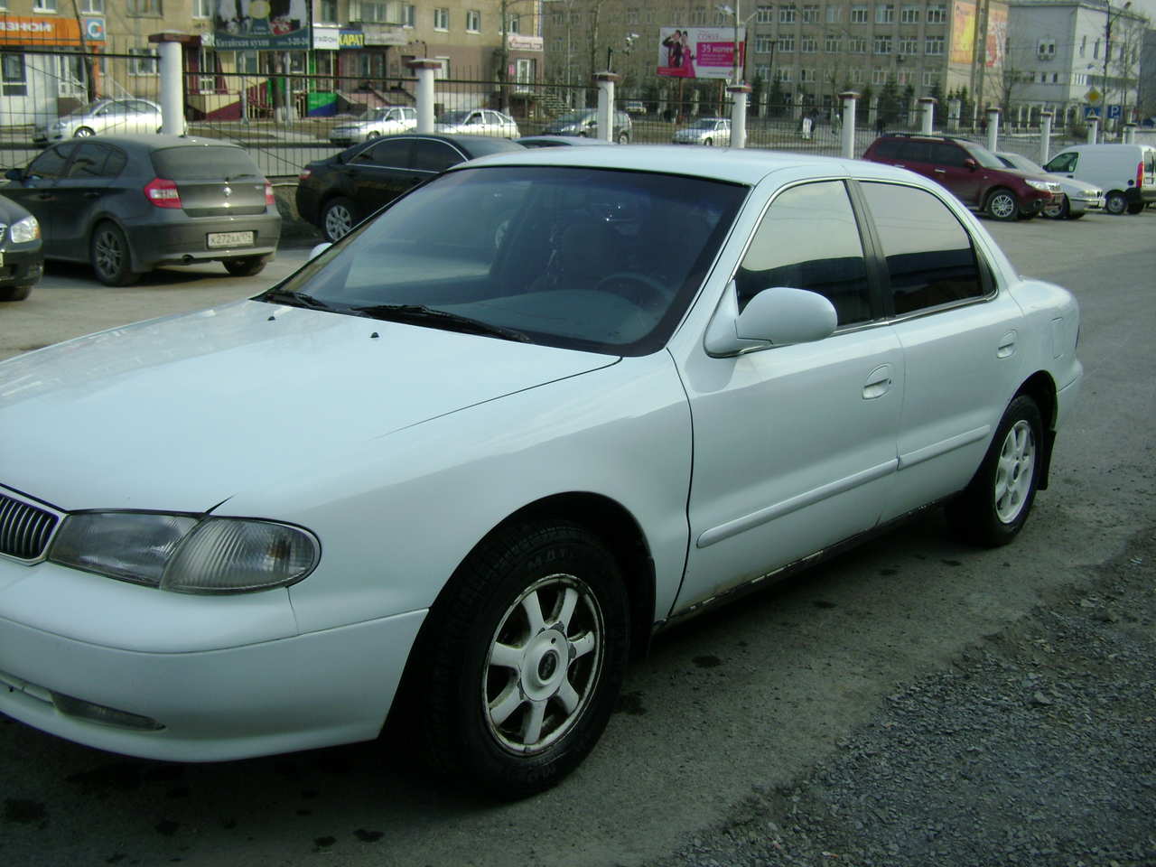 1997 Kia Clarus