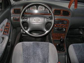 2000 Kia Clarus Pictures