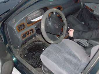 Kia Clarus