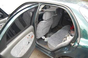 2001 Kia Clarus Pictures