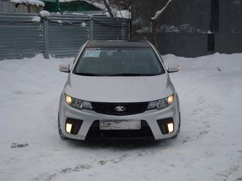 2010 Kia Forte Photos