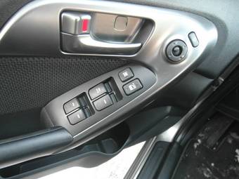 2010 Kia Forte Images
