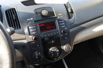 2010 Kia Forte Pictures