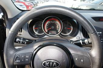2010 Kia Forte Pictures