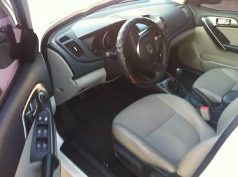 2010 Kia Forte Pictures