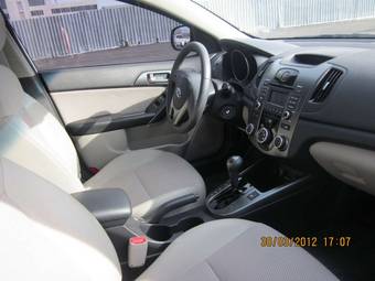 2010 Kia Forte Pictures
