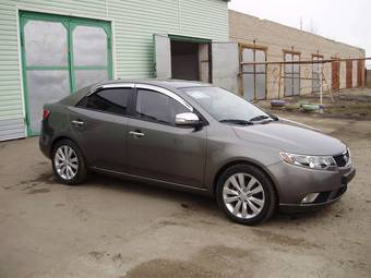 2010 Kia Forte Photos