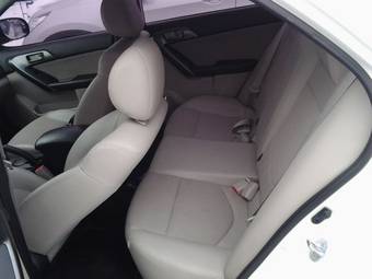 2010 Kia Forte Pictures