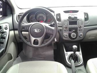 2010 Kia Forte Wallpapers