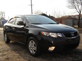 2010 Kia Forte Photos