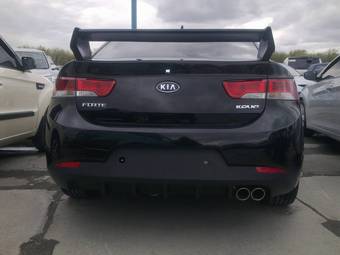 2010 Kia Forte Photos