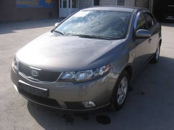 2010 Kia Forte Pics
