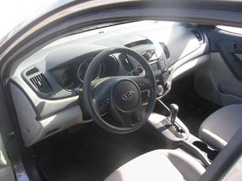2010 Kia Forte Photos