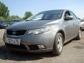 2010 Kia Forte Photos