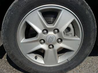 2010 Kia Forte Wallpapers