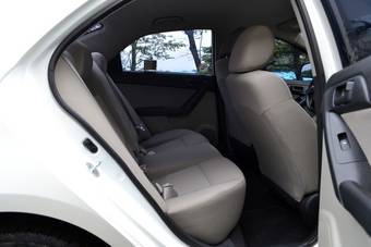 2010 Kia Forte Pics