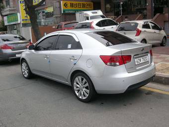 2010 Kia Forte Photos