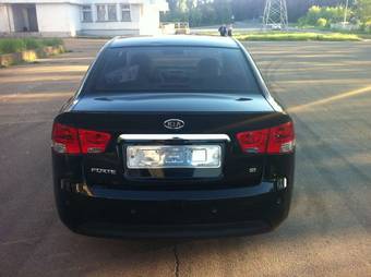 2010 Kia Forte Images