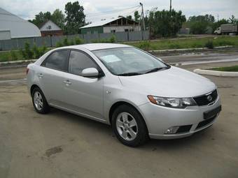 2010 Kia Forte Photos