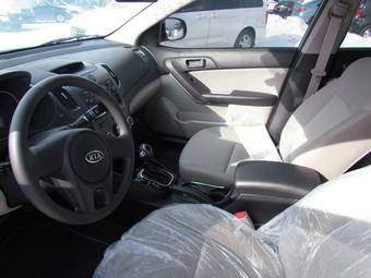 2011 Kia Forte Images