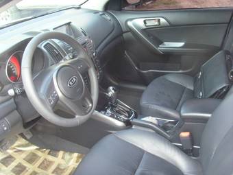 2011 Kia Forte Photos