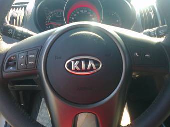 2011 Kia Forte Pics