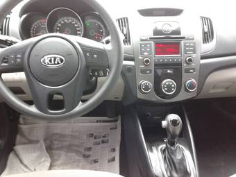 2012 Kia Forte Wallpapers