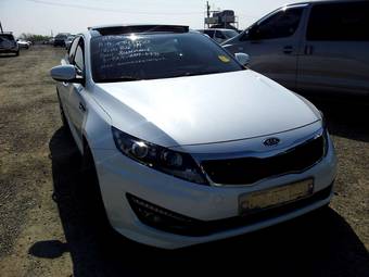 2011 Kia K5 Photos