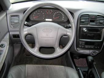 2002 Kia Magentis Pictures