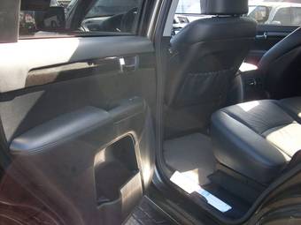 2011 Kia Mohave Photos